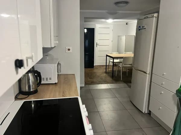 Cały parter dla 12 pracowników – Poznań, Ogrody - Image 2