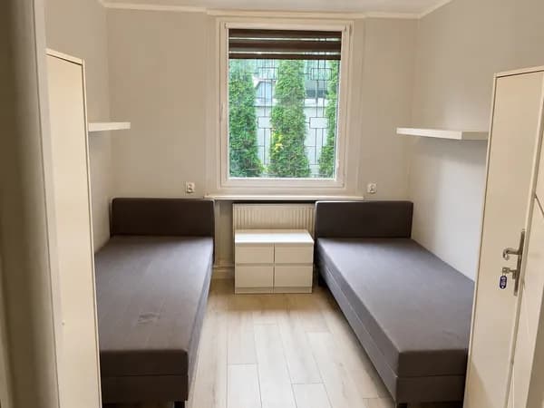 Cały parter dla 12 pracowników – Poznań, Ogrody - Poznań, Poland