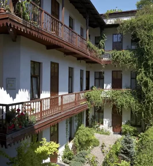Globtroter Gościnna Oficyna - Image 3